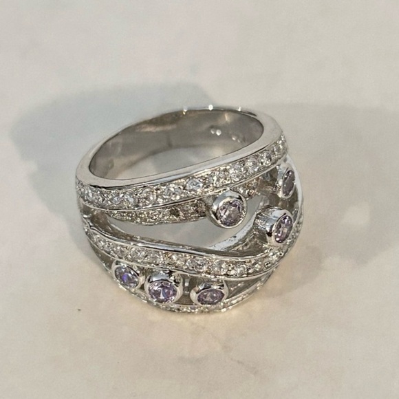 Vintage Sterling Silver Cubic Zirconia Ring sz 8 - Picture 4 of 7